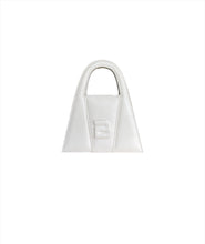 Load image into Gallery viewer, Dirty White Leather Minnie Lock Bag