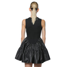 Load image into Gallery viewer, Rochiță Neagră Valentine Cu Detalii De Corset
