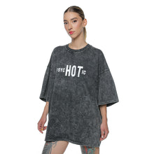 Load image into Gallery viewer, Tricou Unisex Gri Oversized Cu Print
