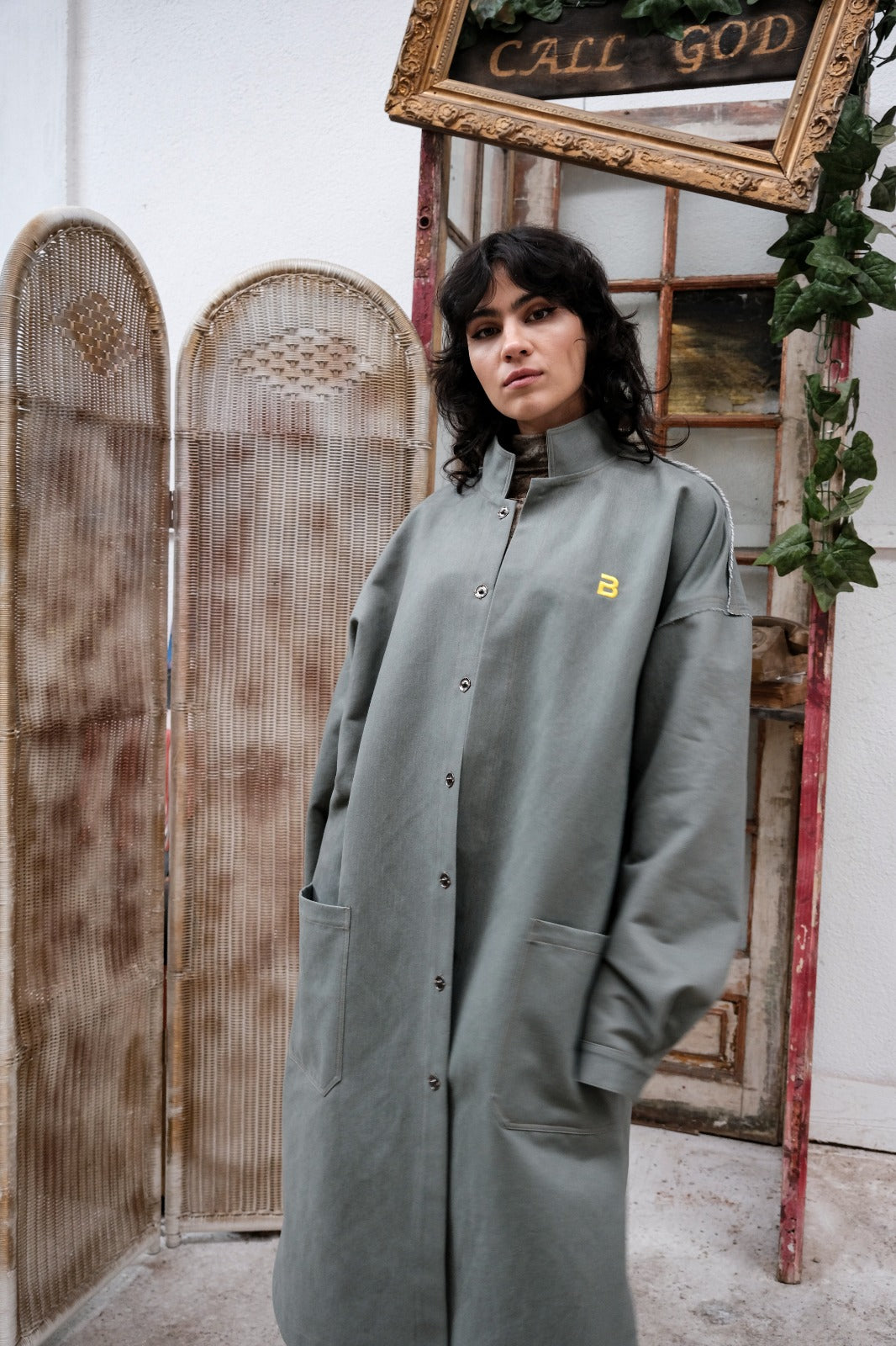 Oversized unisex gray trench coat